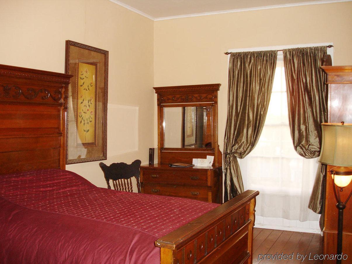 The Historic Hotel Leger Mokelumne Hill Habitación foto